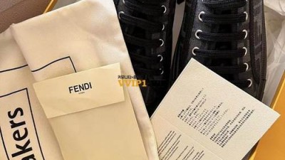 펜디 도미노 FF 스니커즈 SIZE 여성 35~40 / 남성 39~45 검수사진✔ ☆☆☆☆☆