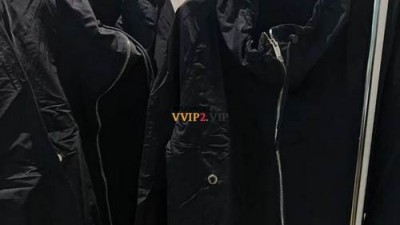 버버리 호스페리 스퀘어 프린트 테크니컬 코튼 자켓 80505911 SIZE S M L 검수사진✔ ☆☆☆☆☆