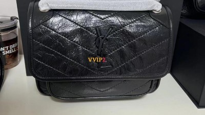 #신공장 생로랑 SAINT  LAURENT 니키백 베이비 SIZE 21*16*7.5cm 검수사진✔ ☆☆☆☆☆