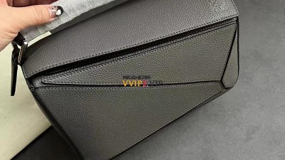 로에베 LOEWE 퍼즐백 스몰 그레이 SIZE 24.5cm 검수사진 ☆☆☆☆☆ #vvip공장
