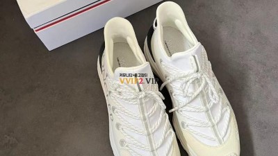 몽클레어 몽클레르 MONCLER 트레일그립 라이트2 남성 스니커즈 운동화 SIZE 39~44 검수사진 ☆☆☆☆☆