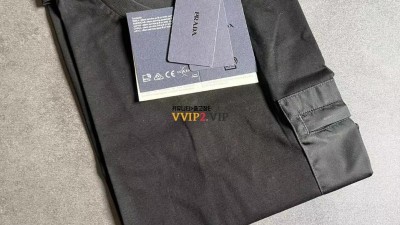 프라다 PRADA 삼각로고 포켓 반팔티셔츠 SIZE S M L XL XXL # 100% 면 검수사진 ☆☆☆☆☆