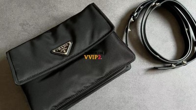 프라다 PRADA 삼각로고 스몰 패딩 리나일론 숄더백 1BD313 검수사진 ☆☆☆☆☆ #vvip공장