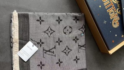 루이비통 네오 나테 NEO NATTE 모노그램 숄 M73677 검수사진