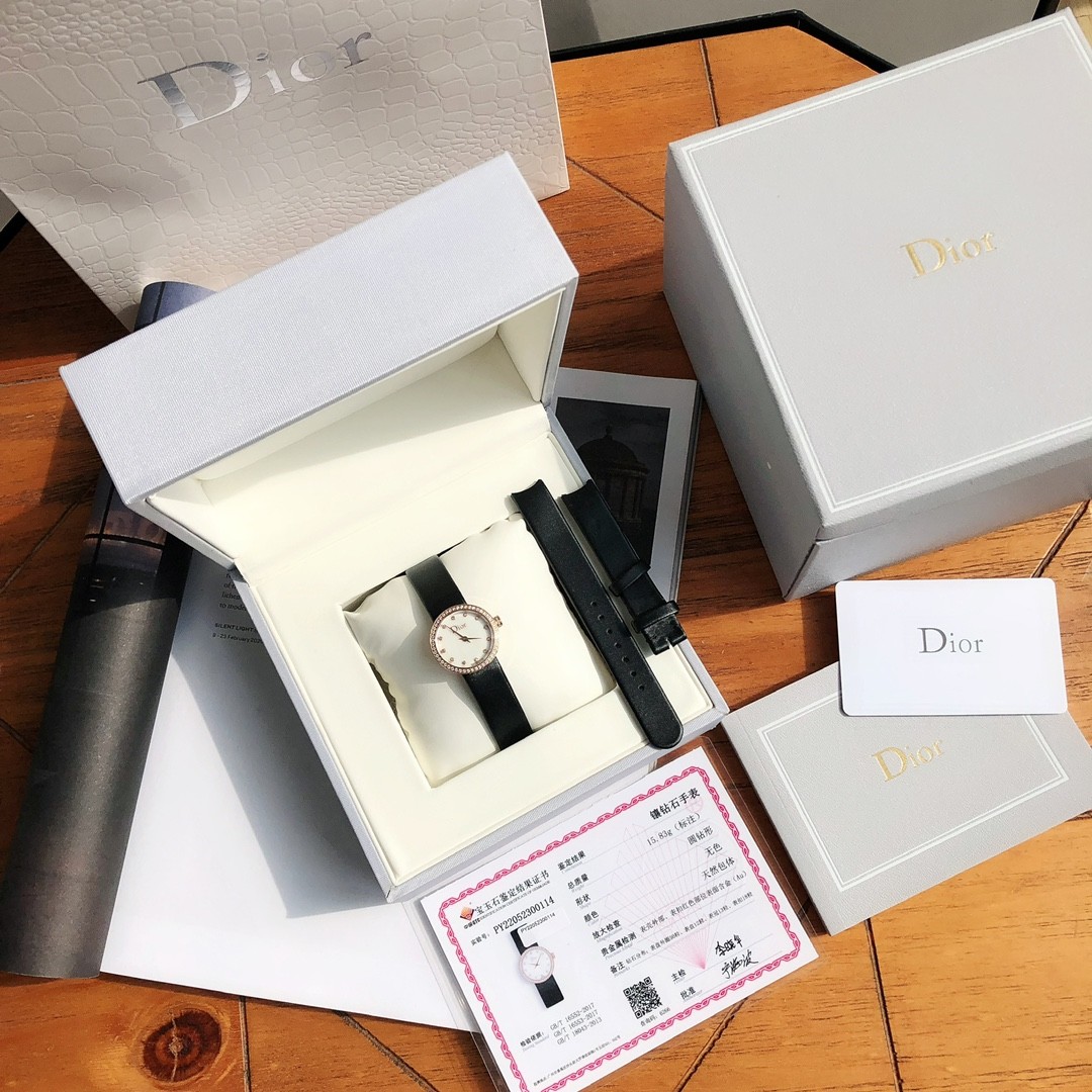 #신공장 디올 LA D DE 라 디 드 사틴 여성시계 25MM + 다이아몬드세팅 + 스위스 ETA280.002 쿼츠 무브먼트 ☆☆☆☆☆