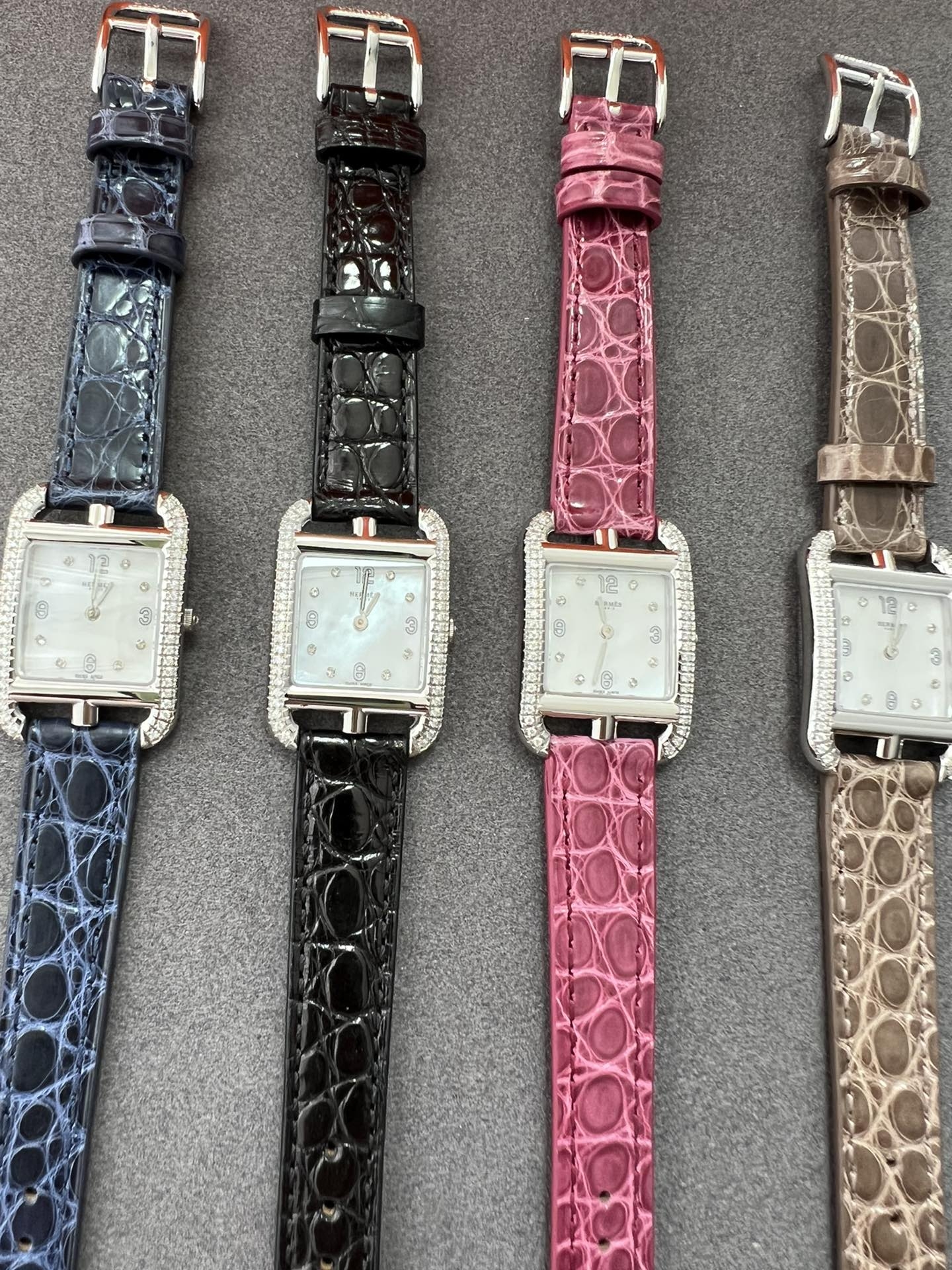 에르메스 Hermes 케이브 코드 워치 23*23MM + 리얼다이아몬드세팅 + ETA 스위스 쿼츠무브먼트 ☆☆☆☆☆ #신공장