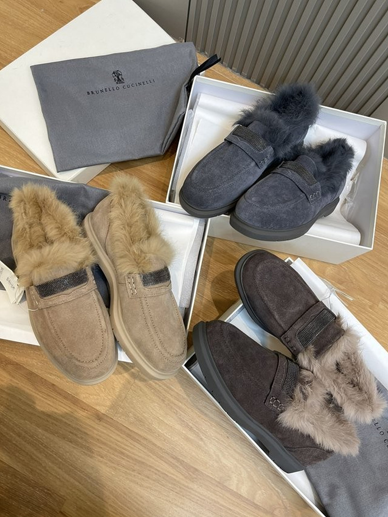브루넬로쿠치넬리 Brunello Cucinelli 스웨이드 퍼트리밍 로퍼 SIZE 35~40 ☆☆☆☆☆