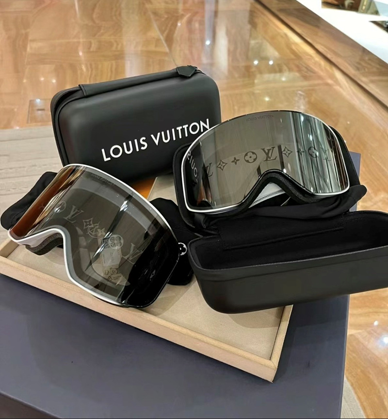 루이비통 LOUIS VUITTON LV 스노우폴 스키 마스크 고글 Z2066U ☆☆☆☆☆