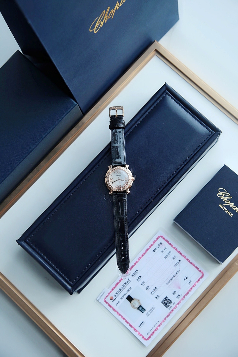 쇼파드 Chopard 해피스포츠 다이아몬드 여성시계 36MM + 다이아몬드 1.2캐럿 + ETA-955.112 쿼츠무브먼트 + 악어가죽스트랩 ☆☆☆☆☆ #신공장