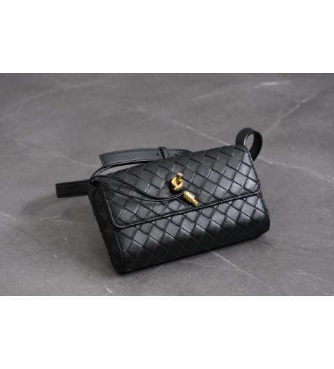 보테가 BOTTEGA VENETA 베네타 미니 안디아모 크로스바디백 SIZE 21.5*13.5*4.5cm ☆☆☆☆☆ #vvip공장