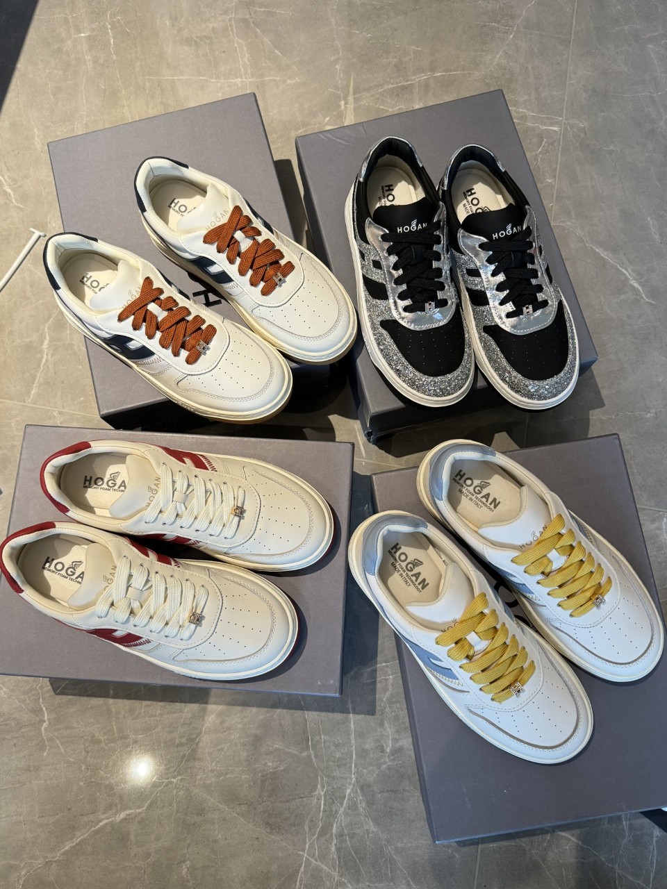 호건 호간 HOGAN H630 스웨이드 트리밍 레더 스니커즈 TP543294829 SIZE 여성 35~40 / 남성 40~44 ☆☆☆☆☆