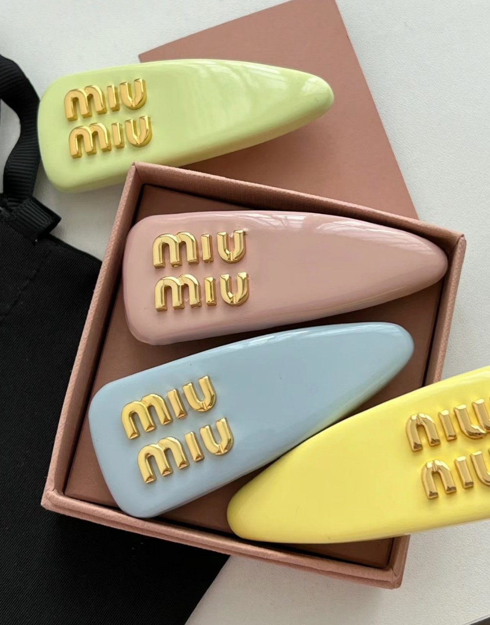미우미우 MIU MIU 헤어핀 머리핀 집게 클립 삔 장원영 윤아 5IF092 ☆☆☆☆☆