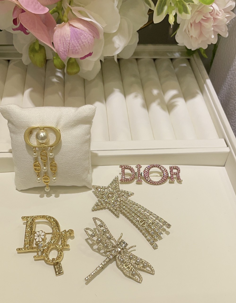 디올 DIOR 브로치 모음 ♡
