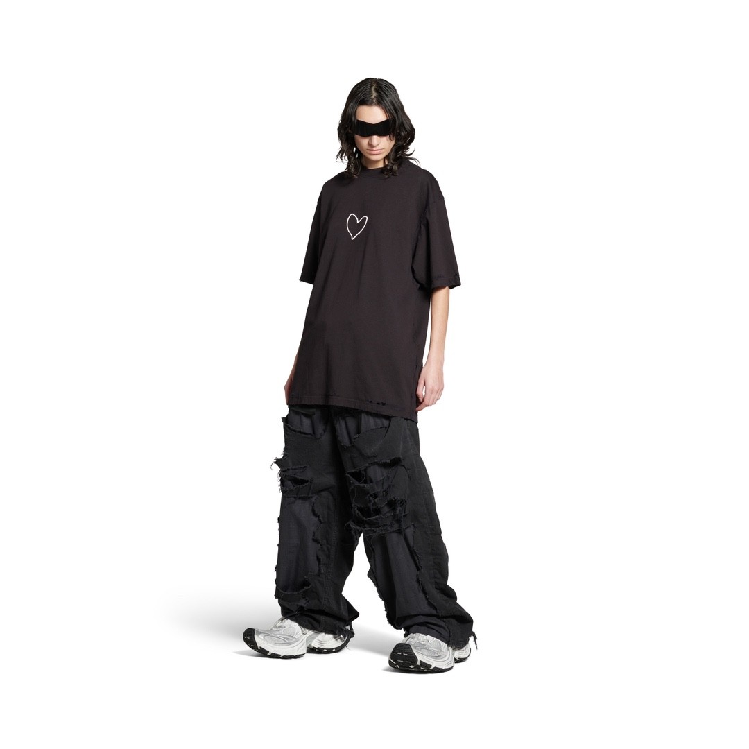 발렌시아가 BALENCIAGA 하트 자수 반팔티셔츠 #터비에빵