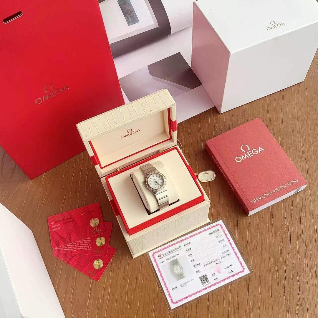 오메가 OMEGA 여성 시계 123.15.27.60.55.004 컨스텔레이션 쿼츠 27MM + 2800.01 Cal1376 쿼츠무브먼트 + 316L + 리얼 다이아몬드 세팅 + 사파이어글라스 #신공장