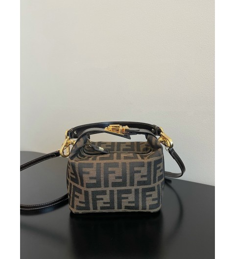 펜디 FENDI FF 자카드 패브릭 주카 미니백 [사이즈] 16x9x11cm #boxini