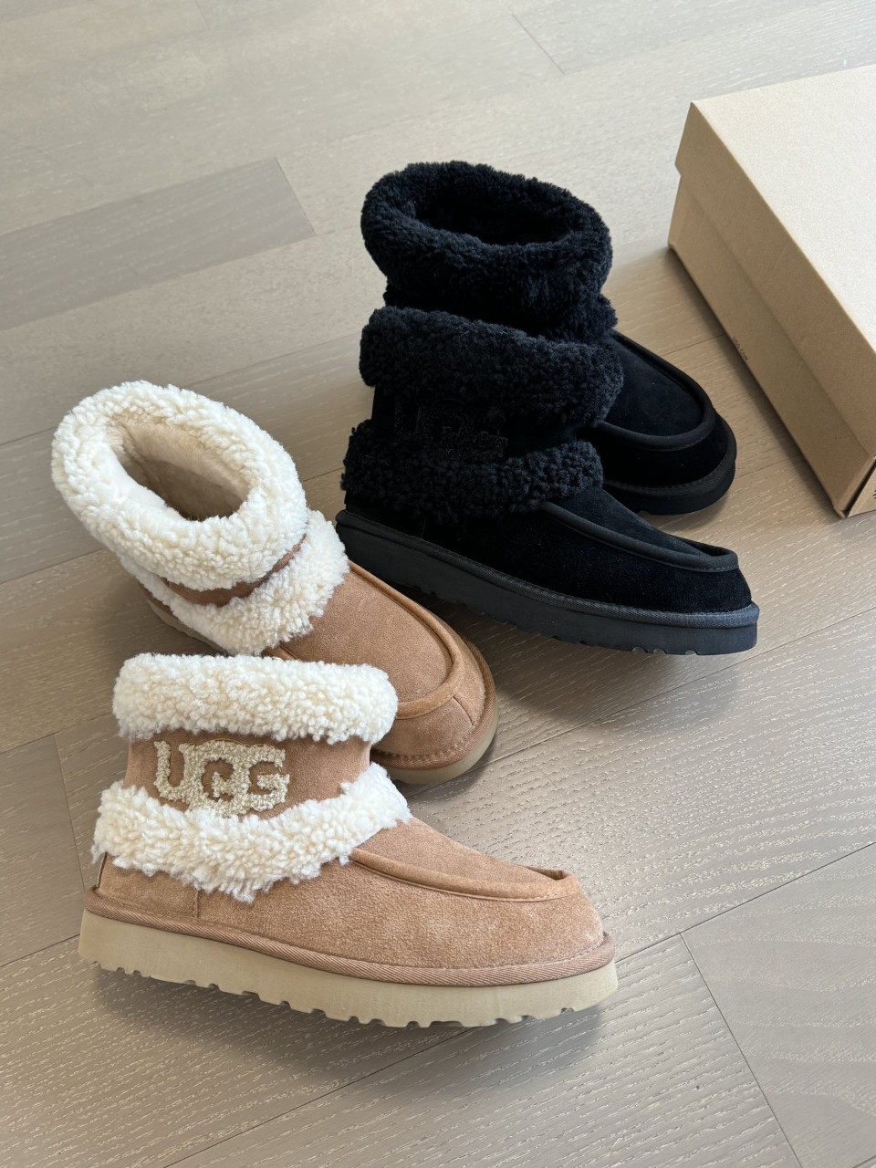 UGG 어그 로고 울트라 미니 플러프 부츠 우먼스 체스넛 [사이즈] 35~40