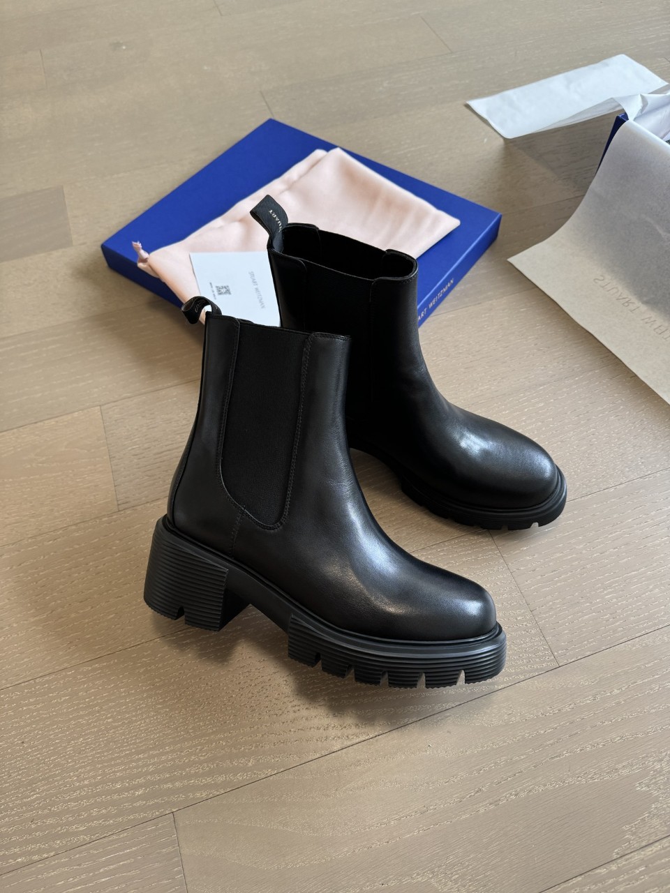 스튜어트 와이츠먼 Stuart Weitzman 소호 첼시부츠 [사이즈] 35~39