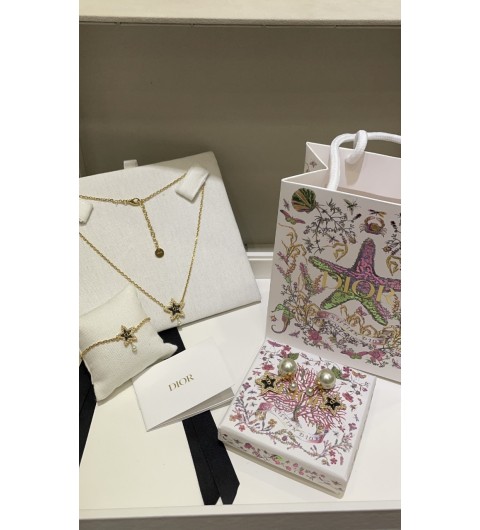 DIOR 쁘띠 CD 럭키 바로크 목걸이 N3102WOMVE D92B