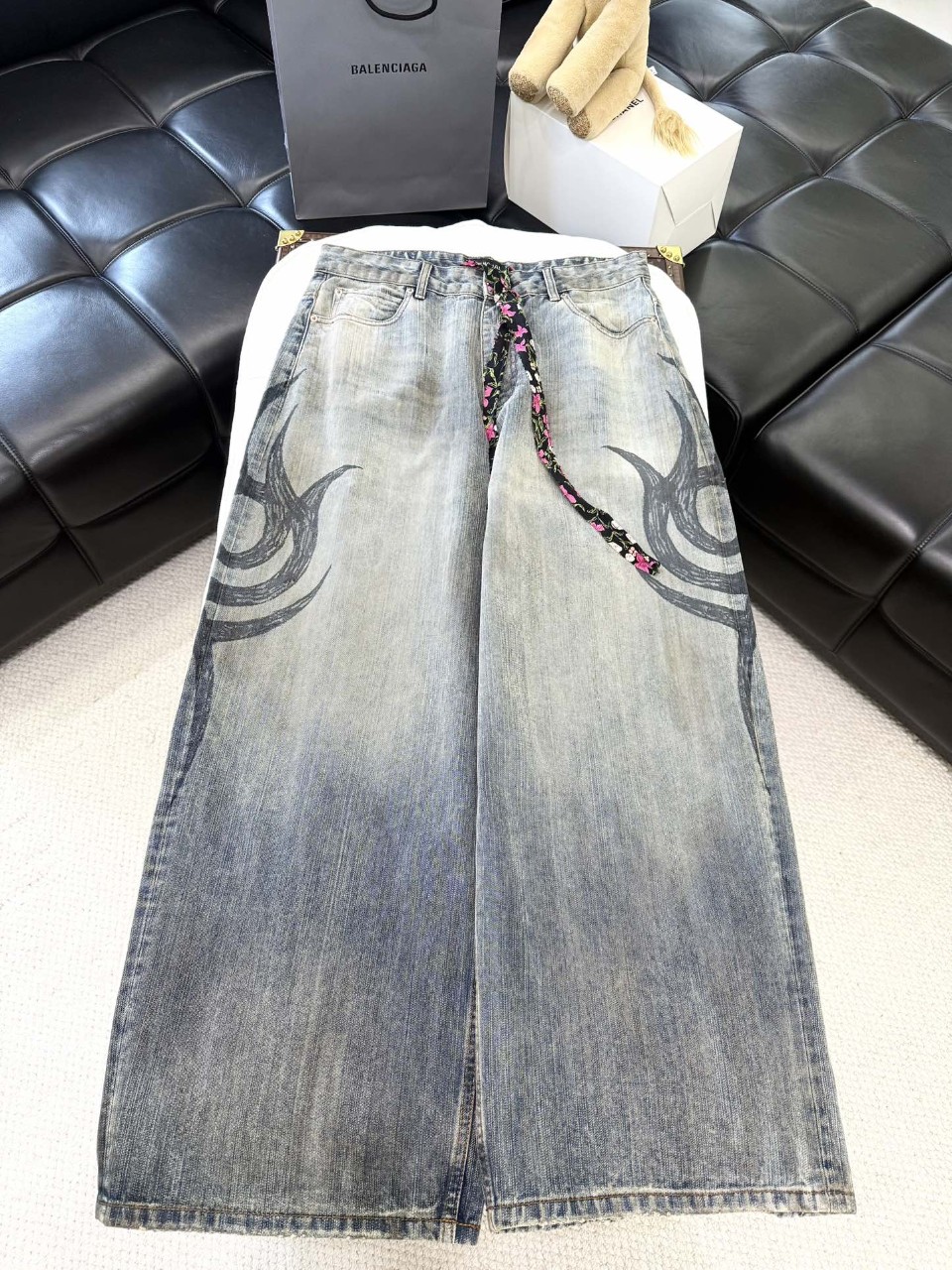발렌시아가 BALENCIAGA 핸드페인팅 데님 팬츠 S M L XL