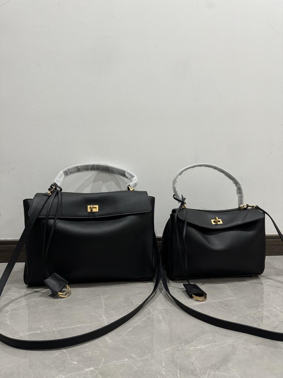 발렌시아가 로데오 백 스몰 29x20x10cm 미듐 35x23x11cm #vvip공장