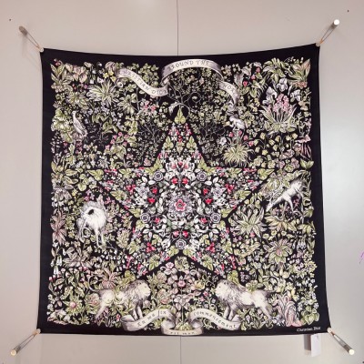 디올 DIOR 2025 실크 스카프 90x90cm 100% 실크