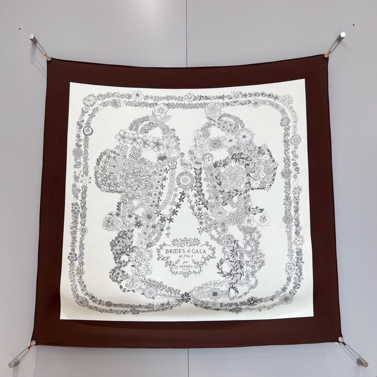 에르메스 HERMES 실크 스카프 90x90cm 100% 실크