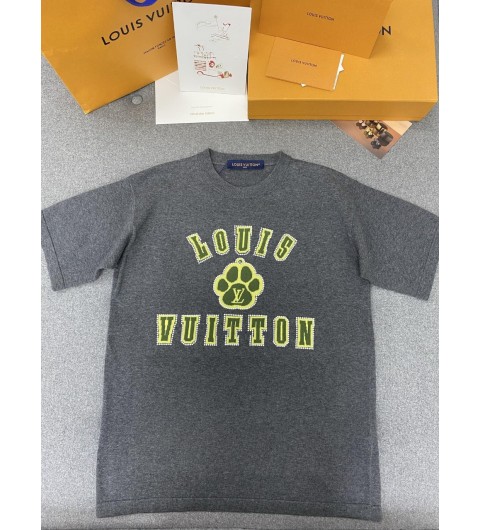 루이비통 1AGJSA 엠벨리시드 쇼트 슬리브드 코튼 크루넥 S M L XL