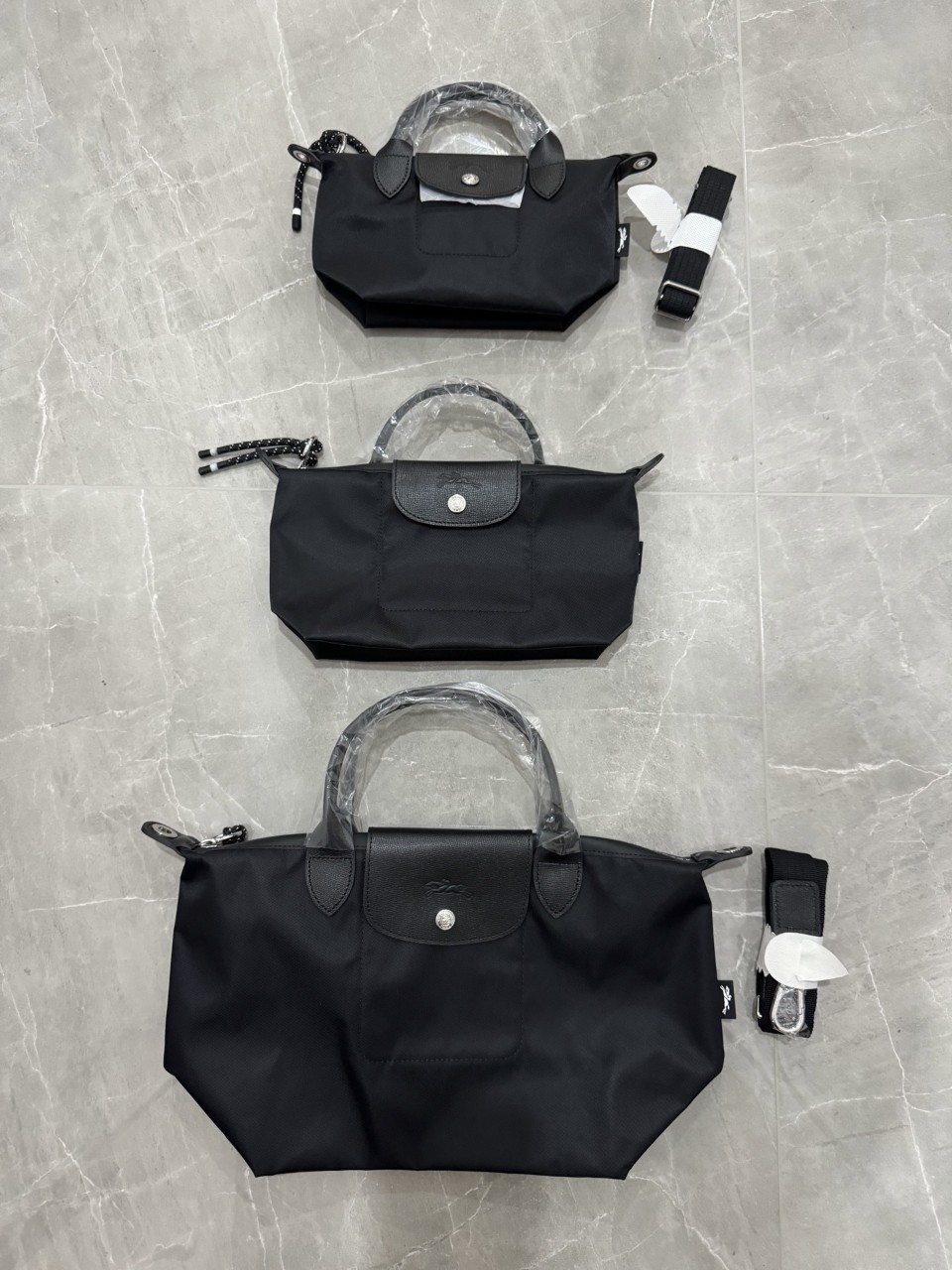 롱샴 르 플리아쥬 네오 엑스트라 미니 , 에너지 파우치 미니 스몰 17-10-14cm, 21-10-14cm, 25-16-23cm