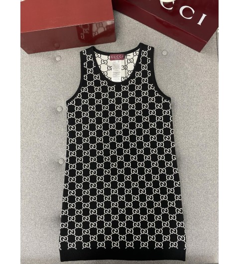 25SS 구찌 GG 올오버 로고 크루넥 울 니트 미니 드레스 블랙 786403 XKD8T 1070 S M L