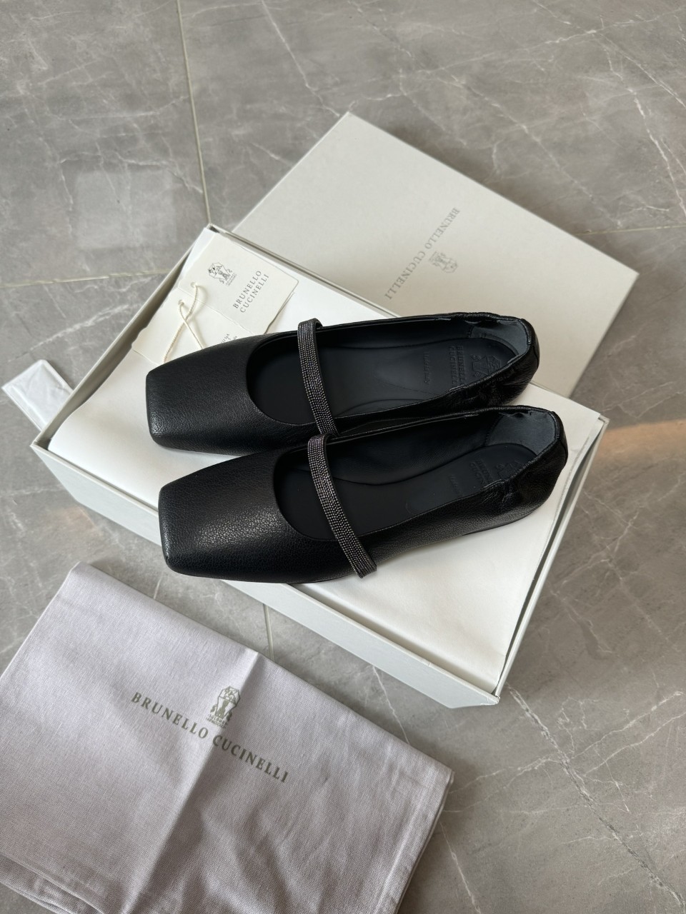 브루넬로 쿠치넬리 플랫 슈즈 MZORC2807C101 Black 35~40