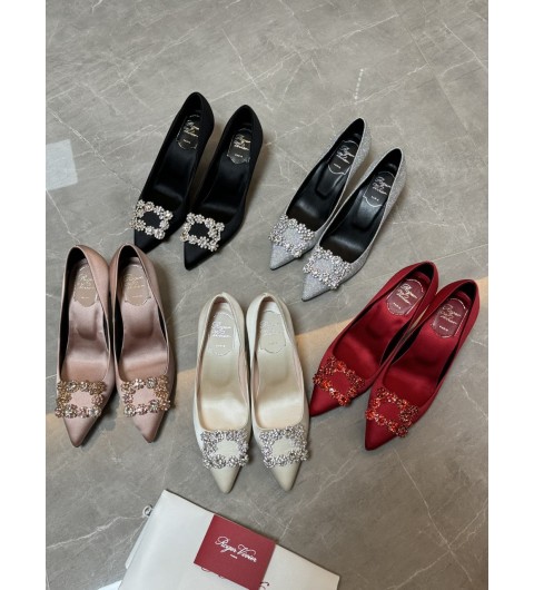 로저비비에 Roger Vivier 플라워 스트라스 버클 펌프스 35 36 36.5 37 37.5 38 39 굽 6.5cm