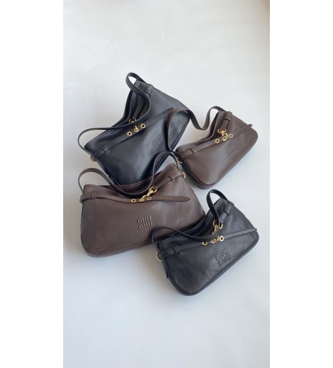 미우미우 MIU MIU 아방뛰르 나파 가죽백 33x19x5cm #티무역