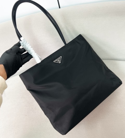프라다 PRADA 리나일론 토트백 쇼퍼백 35x30x10cm