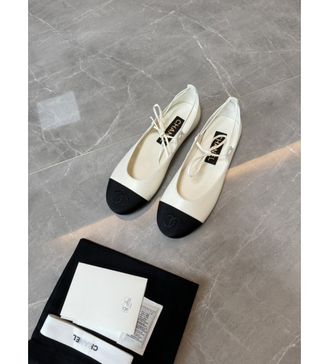 CHANEL 샤넬 25P 스트랩 메리제인 플랫슈즈 화이트 G46324 35~40