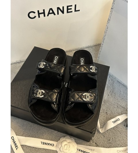 샤넬 2025 CC로고 퀼팅 벨크로 뮬 슬리퍼 샌들 블랙 G45507 35~40