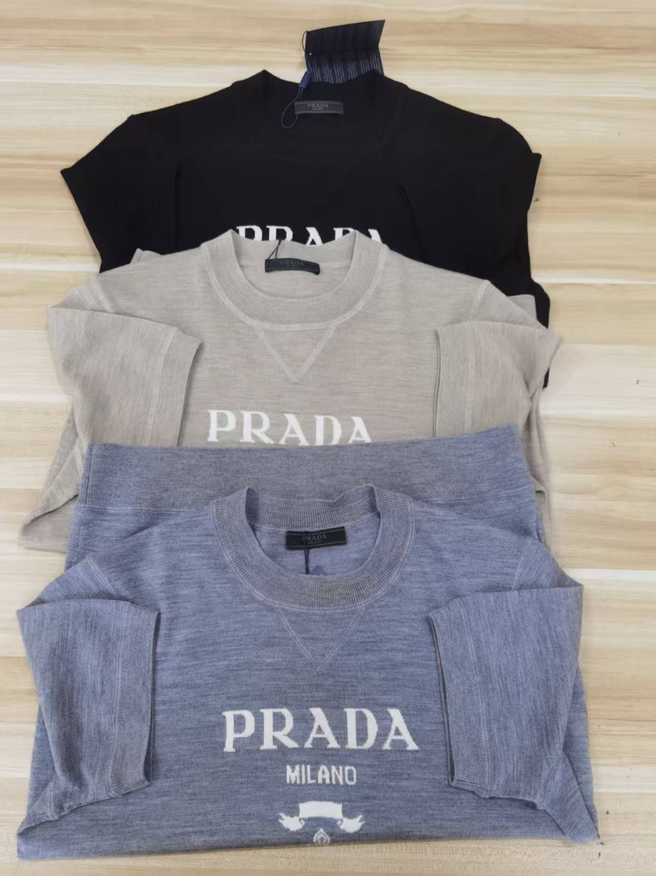 프라다 PRADA 니트 P24U1H 11NY F0K44 S M L XL XXL