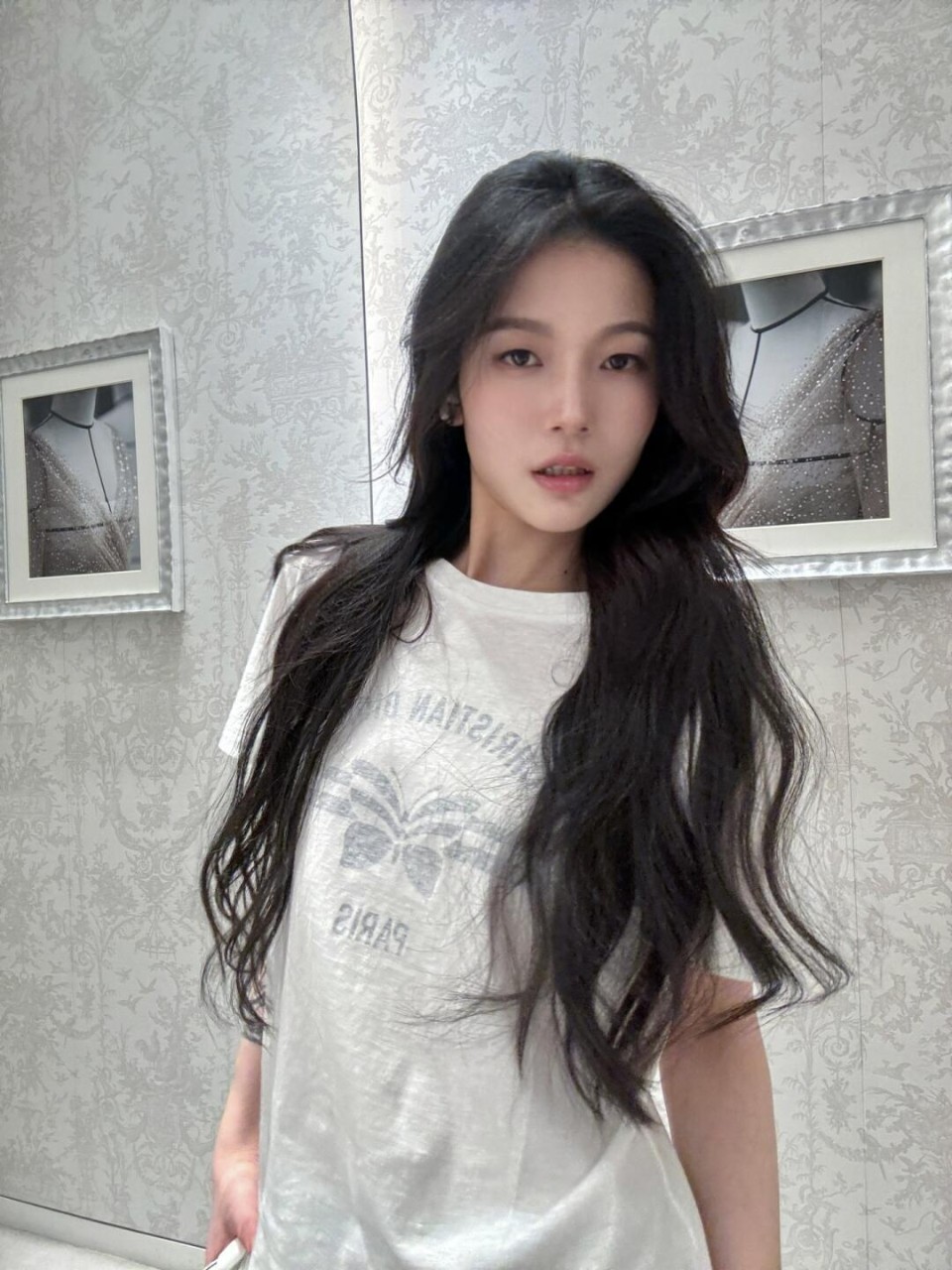 디올 코튼 린넨 티셔츠 화이트 여성 523T39A4229 X0930 S M L #터비에빵