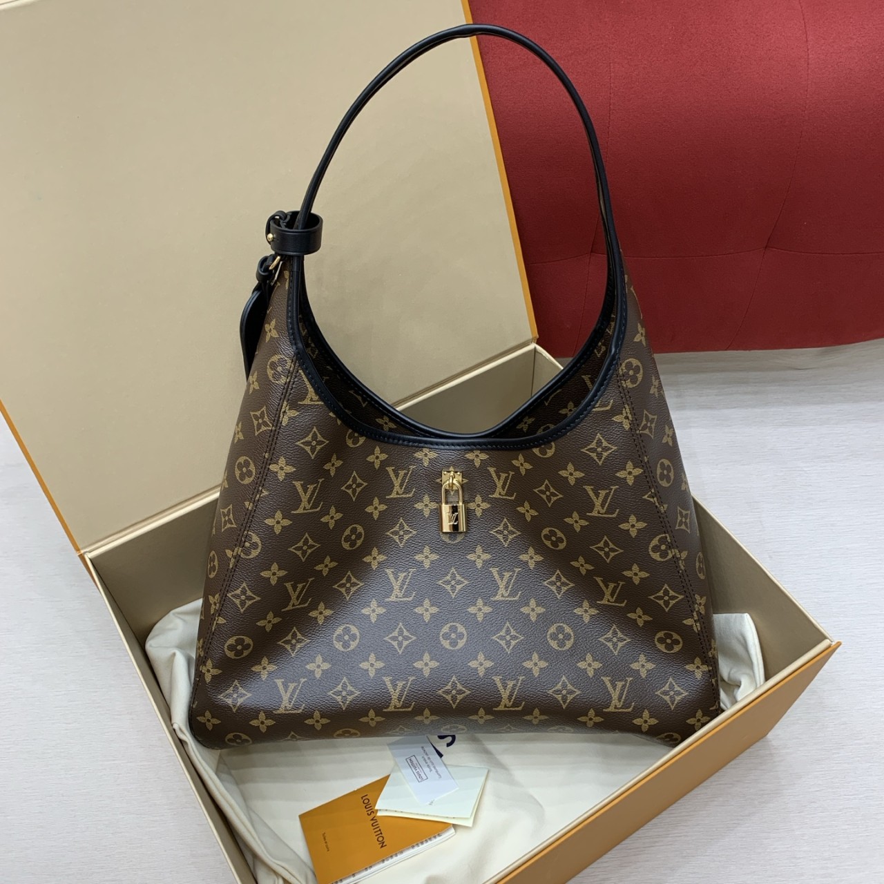 루이비통 더 드롭 숄더백 GM M12941 42x23x17cm #모나샵
